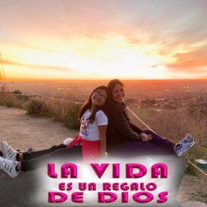 Meet your Posher, Leticia